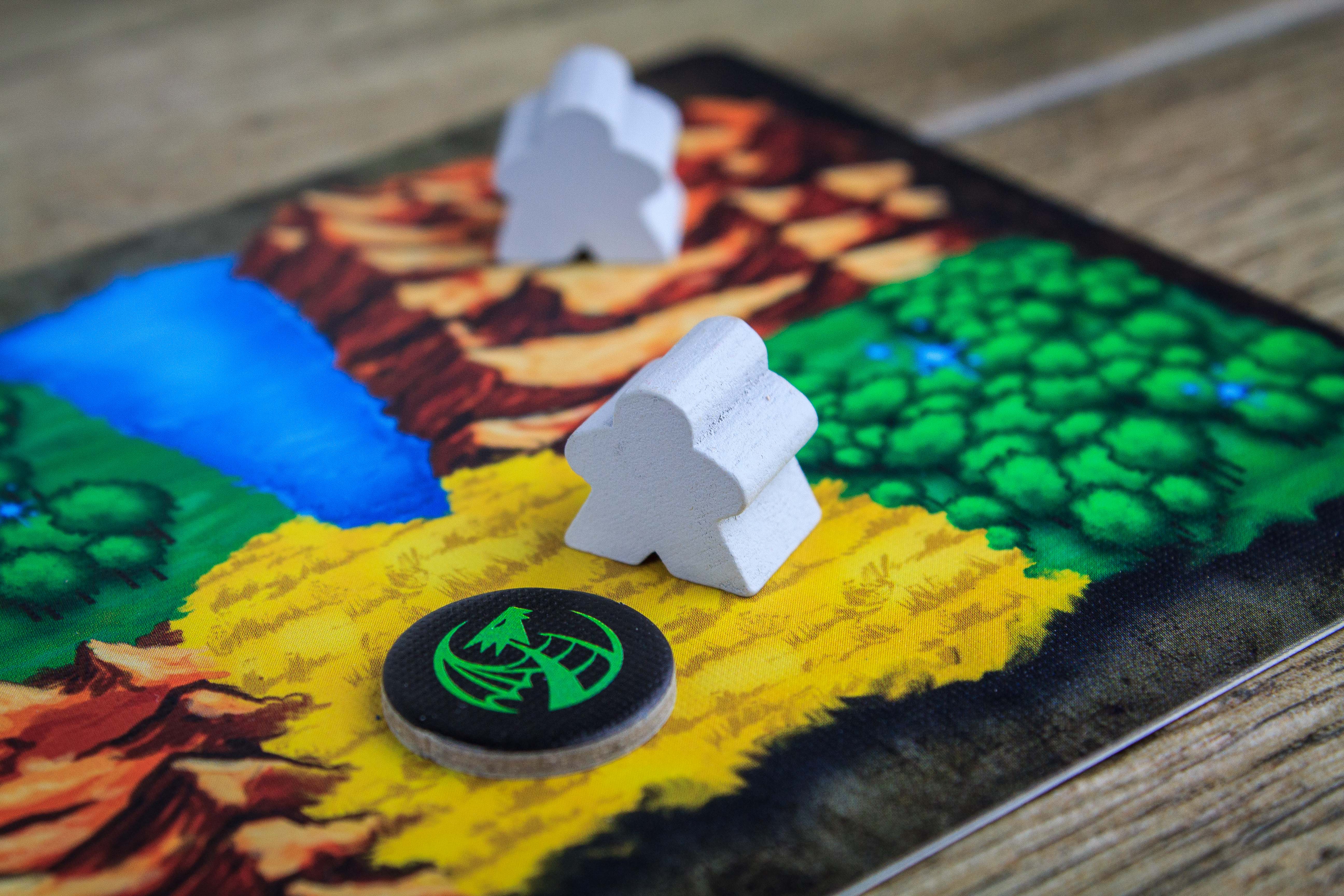 Tiny Epic Kingdoms Deluxe - Image 4